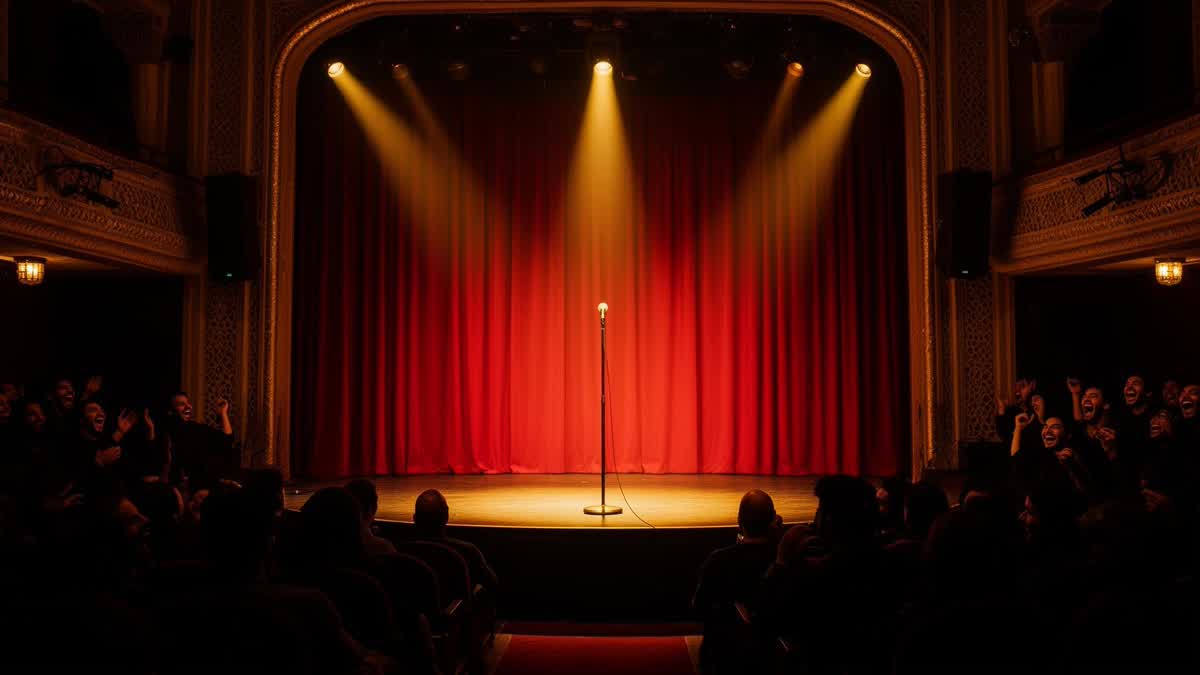 مسرح Q8 Comedy Club